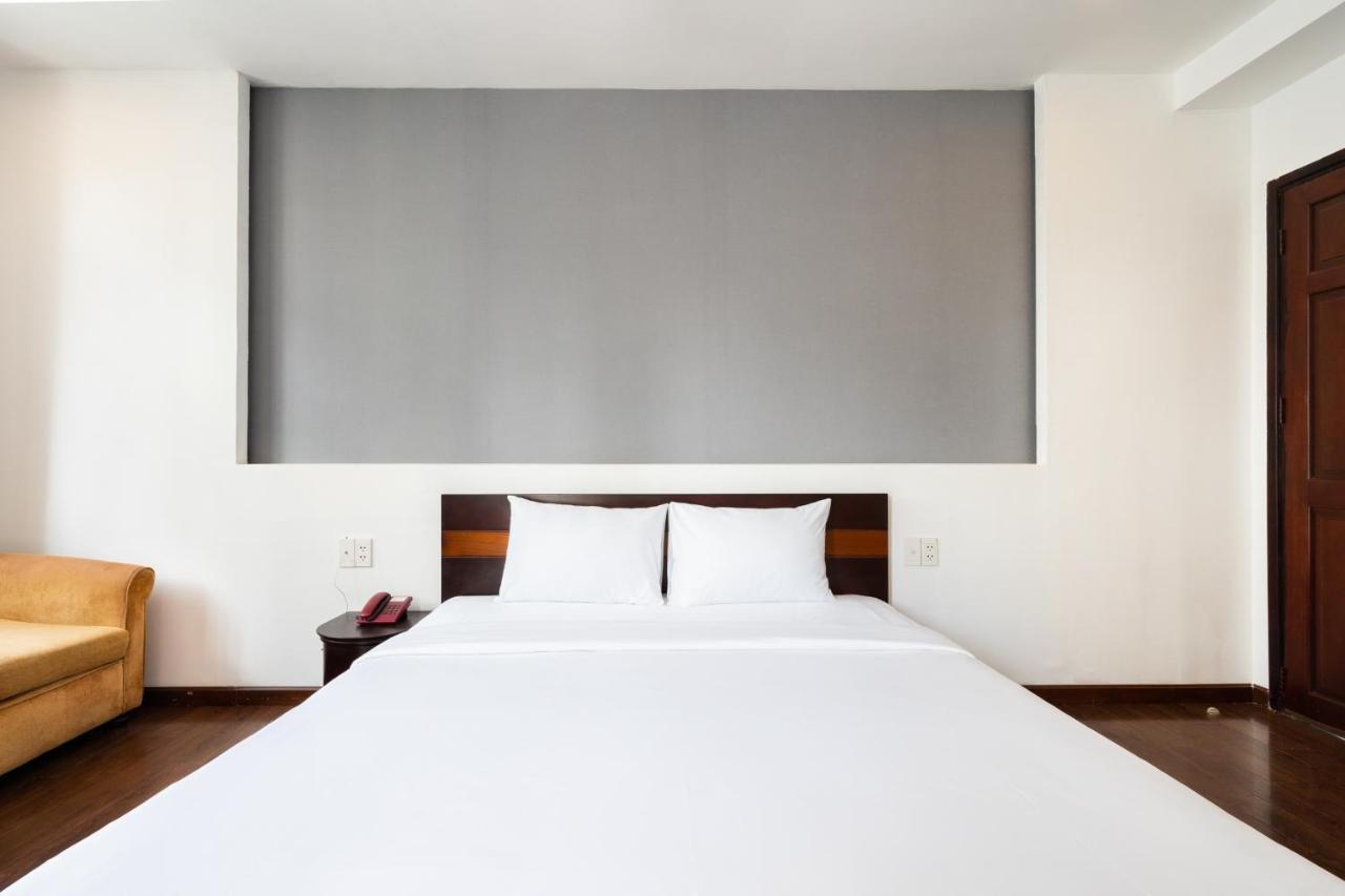 A&A Toronto Hotel Хошимин Екстериор снимка
